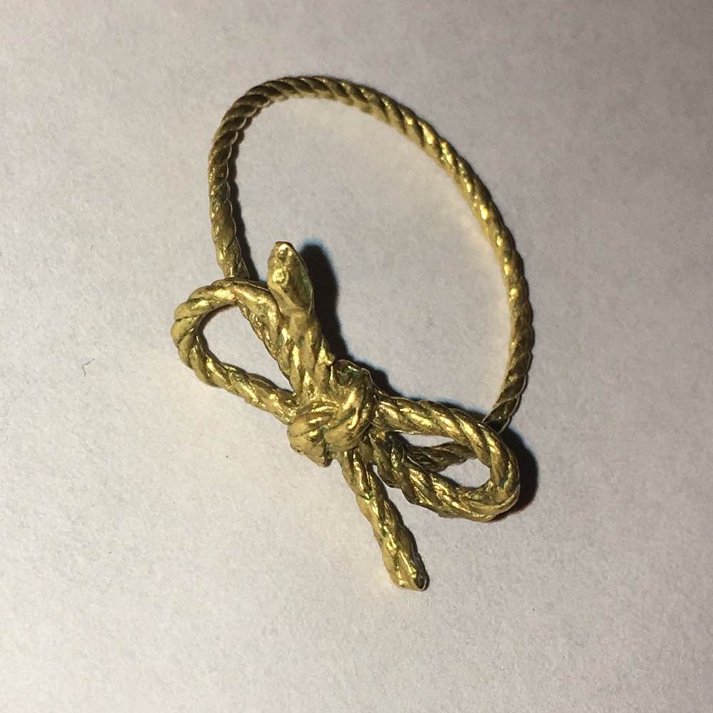 Gold Bow Ring